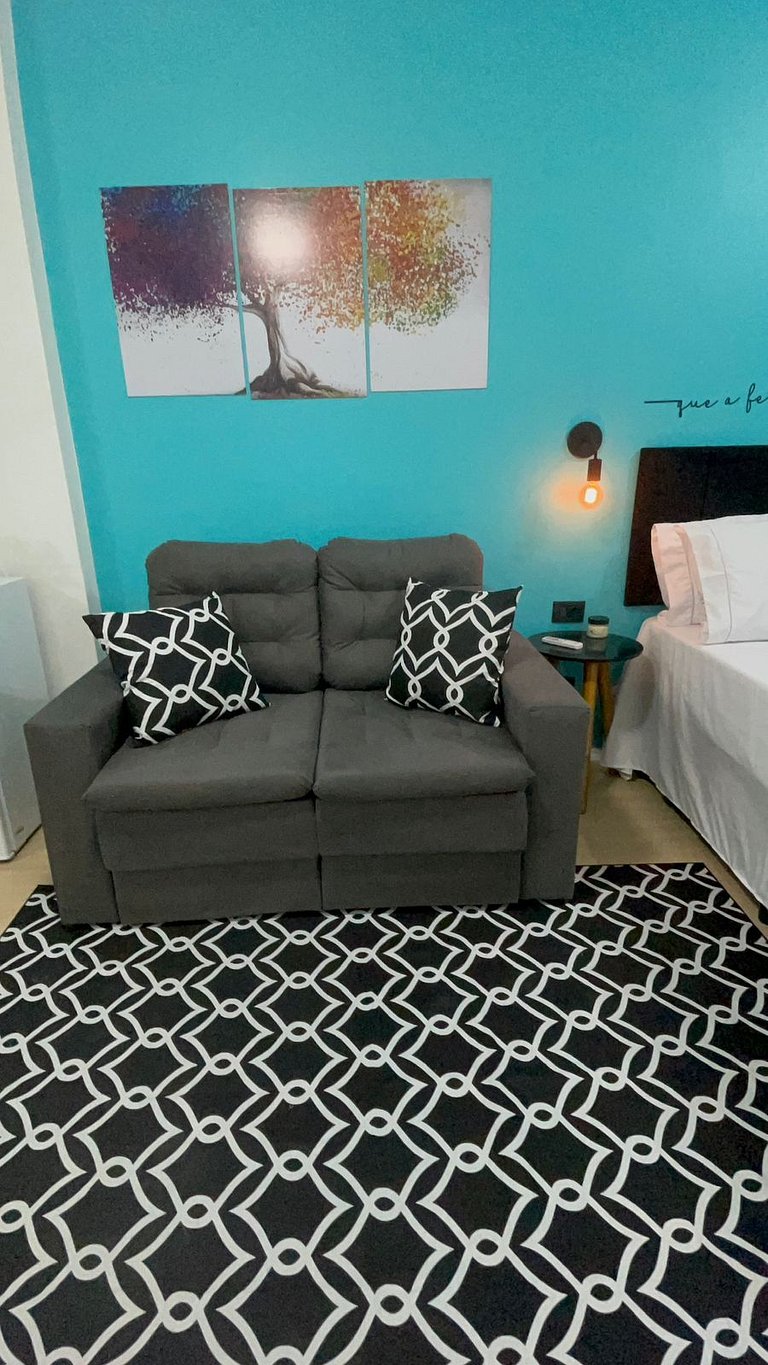 Lindo Studio reformado e moderno na Sta Ifigênia